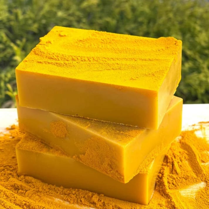 Savon anti - taches au curcuma | 100% Naturel (CFQ)
